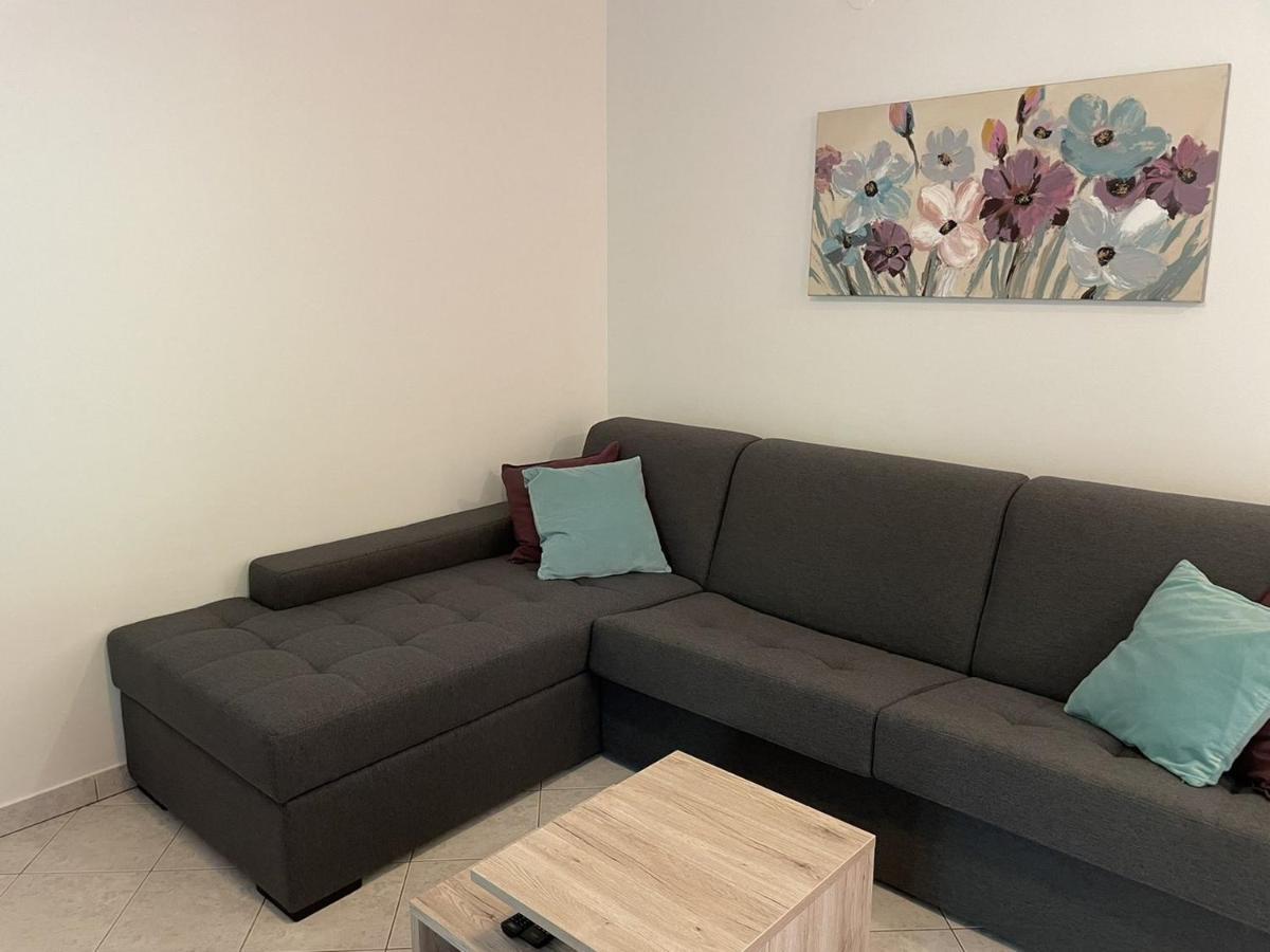 Apartment Porat Porat  Extérieur photo